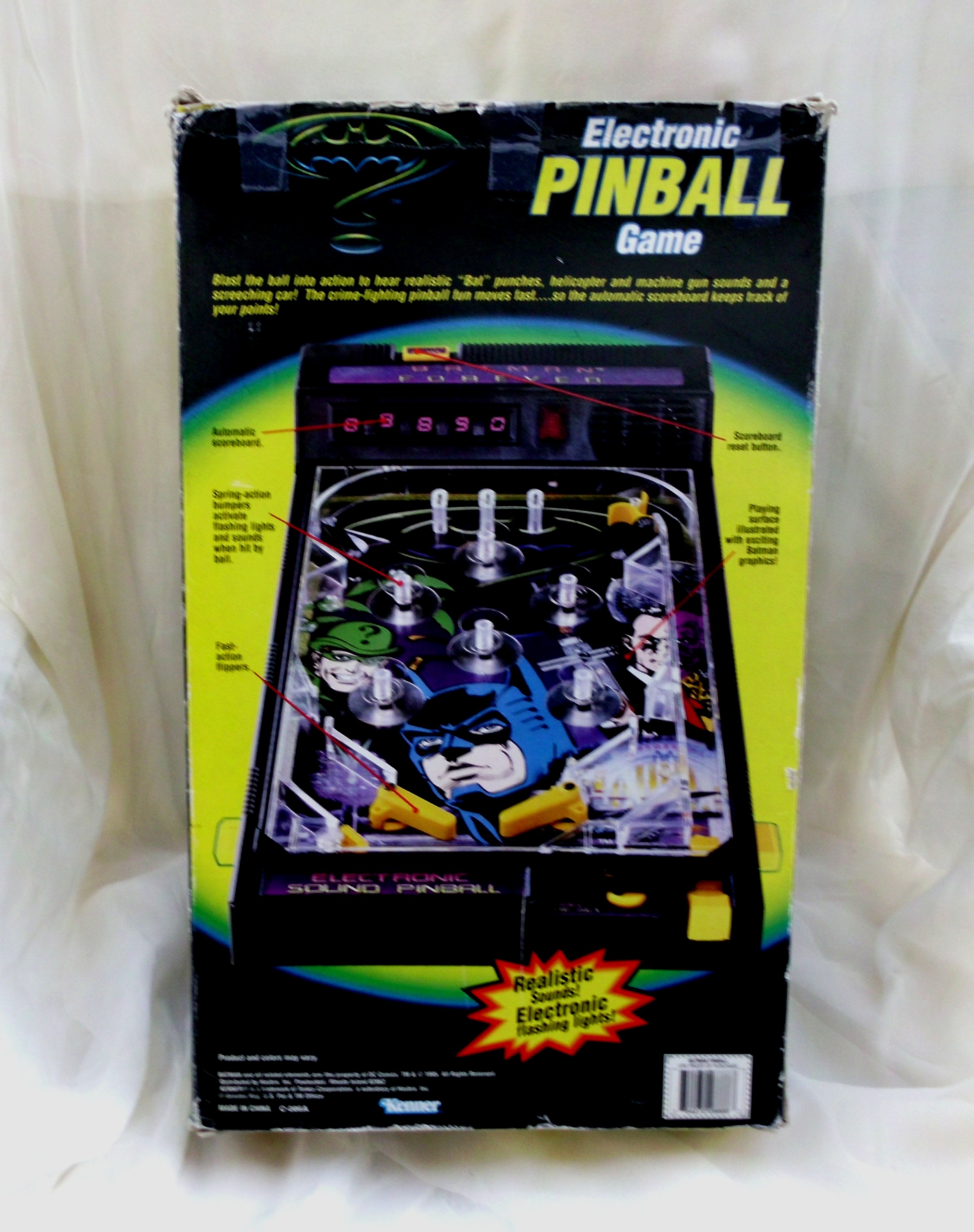 Batman "Electronic" Pinball Game (SHELFWEAR) “Electronic Flashing