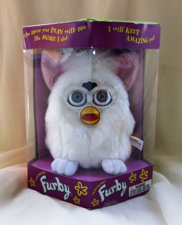 Furby (White) 1998 (1)