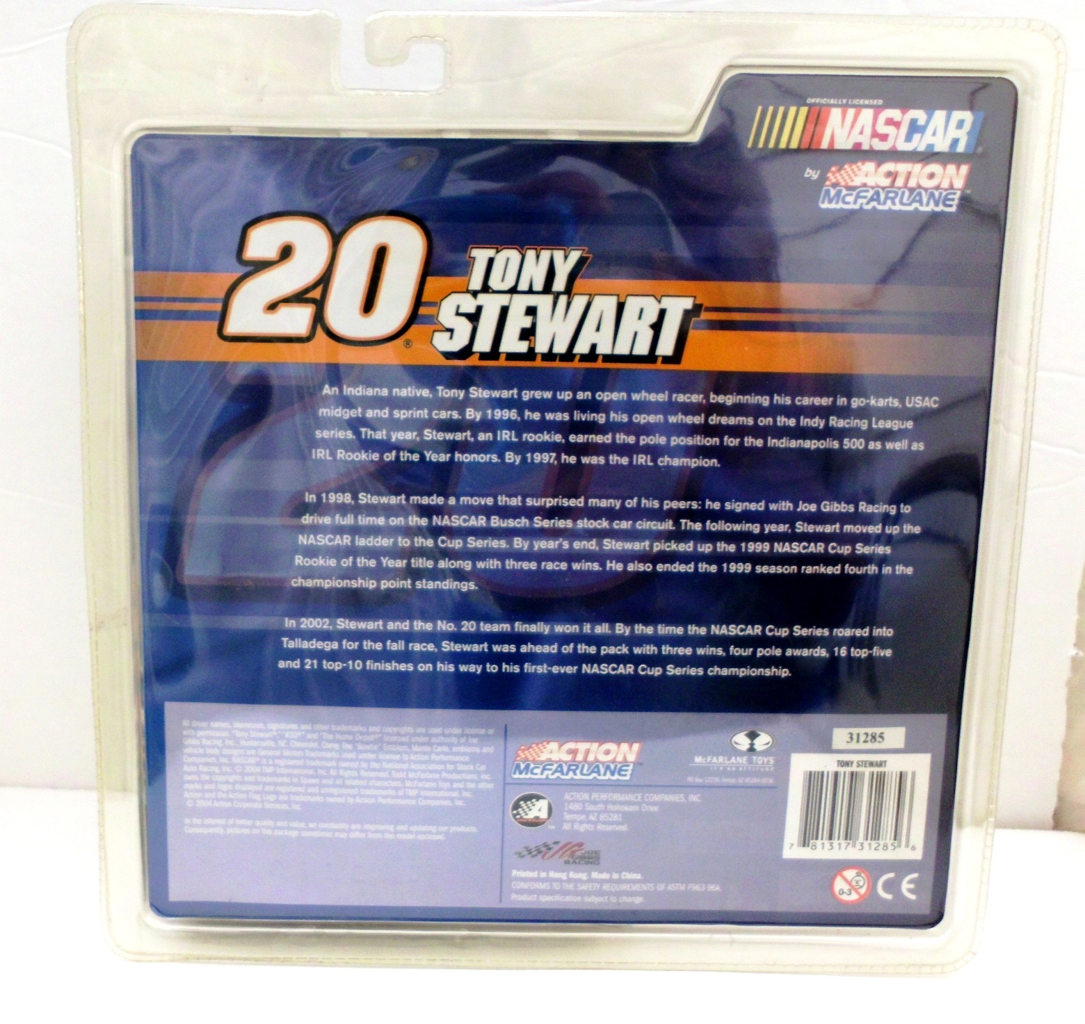 2004 McFarlane Nascar - Tony Stewart #20 (3)