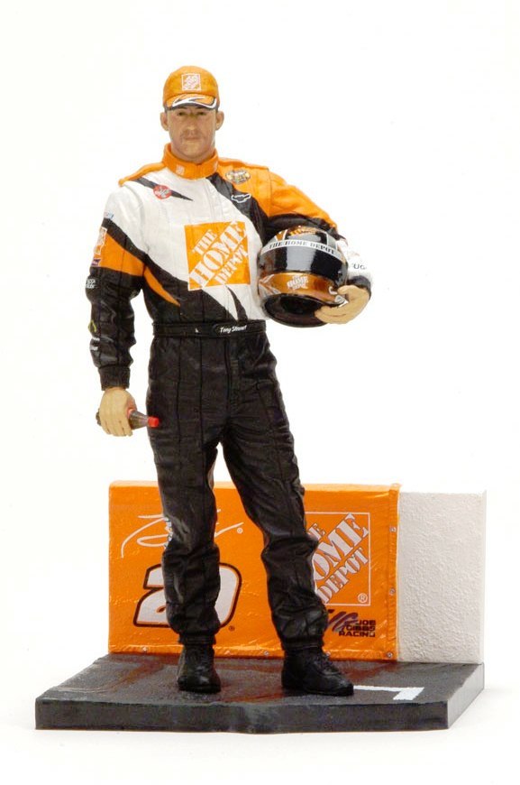 2004 McFarlane Nascar - Tony Stewart #20 (4)