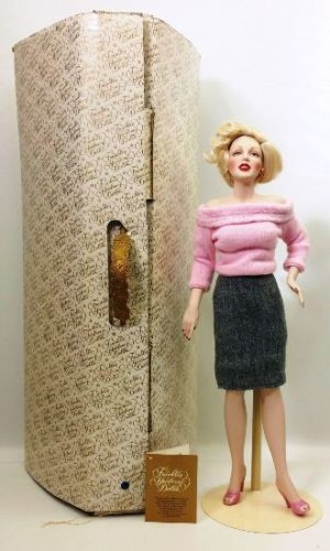 Marilyn Monroe (“Sweater Girl” Limited Edition 19″ Porcelain Doll”) The Franklin Mint "Rare-Vintage" (1993)
