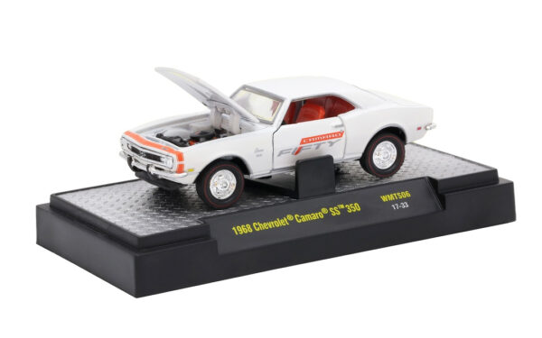 '68 Camaro SS 350 (White-Orange Front Stripe) (4)