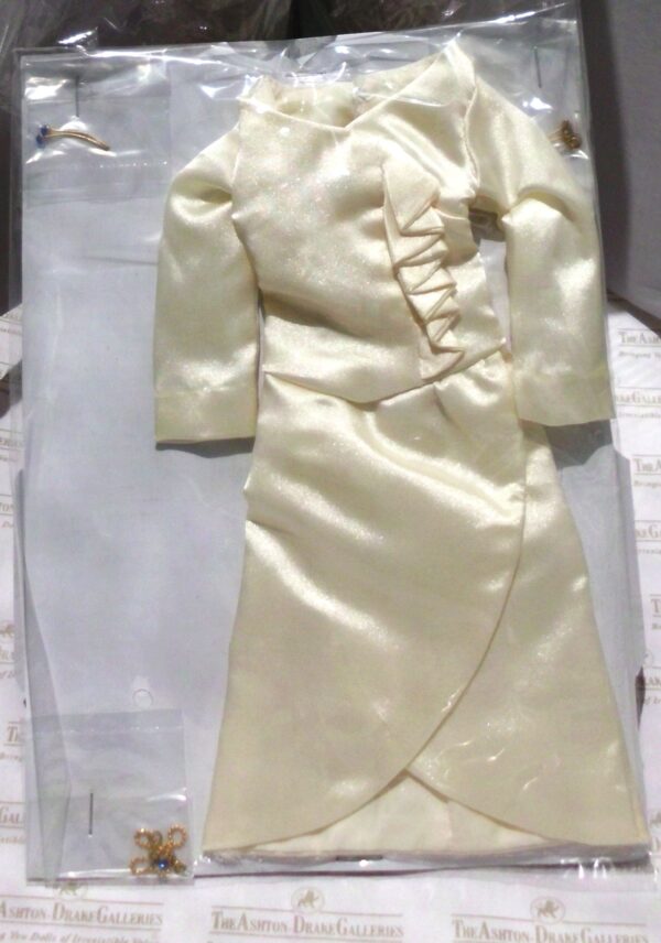 Kate Middleton (Royal Engagement) (6)