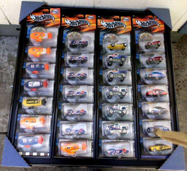 Set #6 Hotwheels Racing Black Frame-28pcs Set #6 Hotwheels Racing Black Frame-28pcs