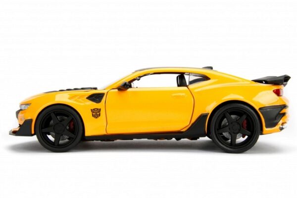 2016 Chevy Camaro Bumblebee-01c