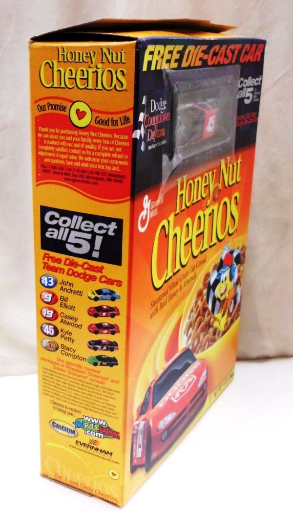 Kyle Petty #45 Die-Cast (Dodge Daytona Countdown-Honey Nut Cheerios) (4)