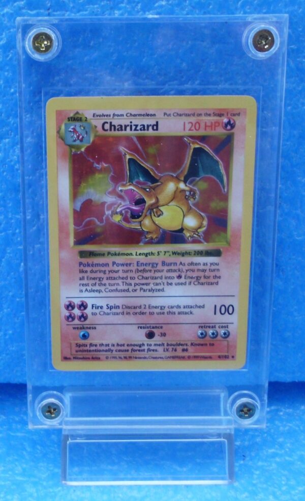 4-102 Charizard (Shadowless Holo Foil Unlimited Base Set Edition)1999 (00)