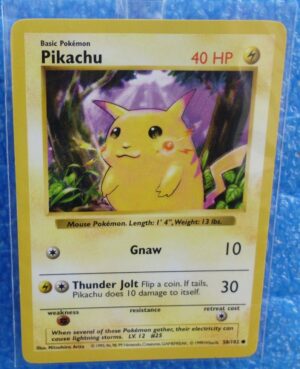 58-102 Pikachu (Shadowless Unlimited Base Set Edition)1999 (1)
