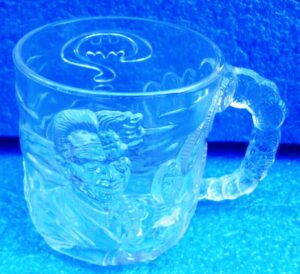 DC Comics (Two-Face Crystal Glass Mug) Batman Forever Movie Classic 1995 Collection (2)