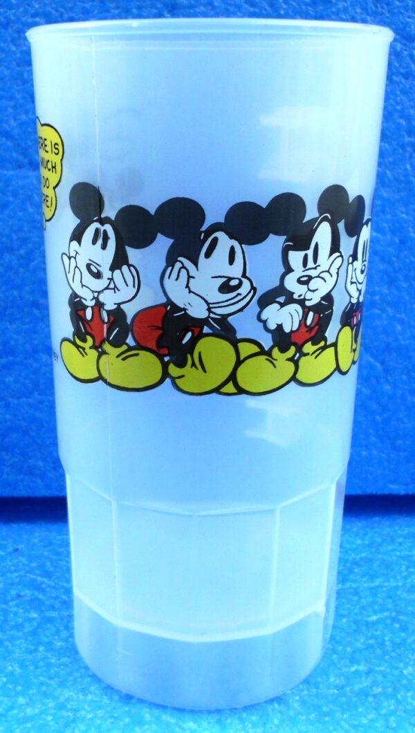 Walt Disney (Mickey Mouse) Super 22 Oz Plastic Cup 1994 Collection (4)