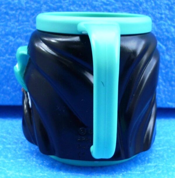 Walt Disney (Pocahontas) Plastic Figural Mug 1995-1996 Collection (6)