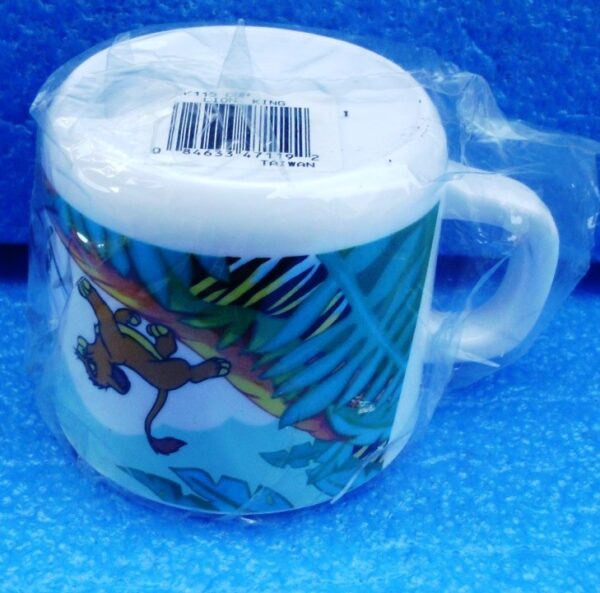 Walt Disney Store (The Lion King Plastic Decor Cup) 1996 Collection (6) Walt Disney Store (The Lion King Plastic Decor Cup) 1996 Collection (6)