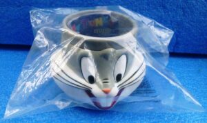 Warner Brothers (Bugs Bunny) Looney Tunes Plastic Figural Mug 1994 Collection (2)