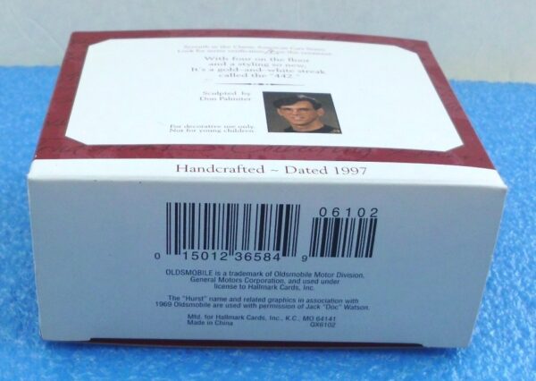 1969 Hurst Oldsmobile 442 (7th In The Classic American Car Series) (5) 1969 Hurst Oldsmobile 442 (7th In The Classic American Car Series) (5)