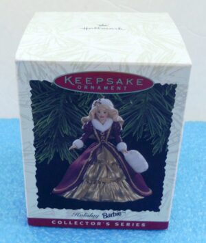 Holiday Day Barbie (4th In The Holiday Barbie-Keepsake Series-1996) (2)