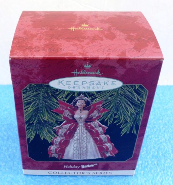 Holiday Day Barbie “5th In The Holiday Barbie-Keepsake-1997) (1)