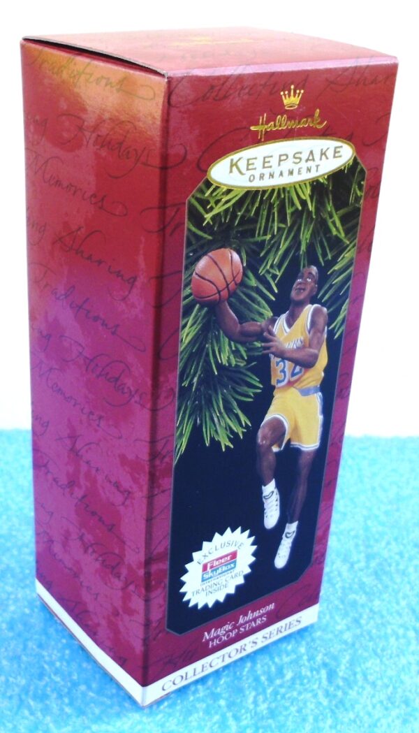 Magic Johnson #32 (NBA Lakers 3rd In The Hoop Stars Series-1997) (2)