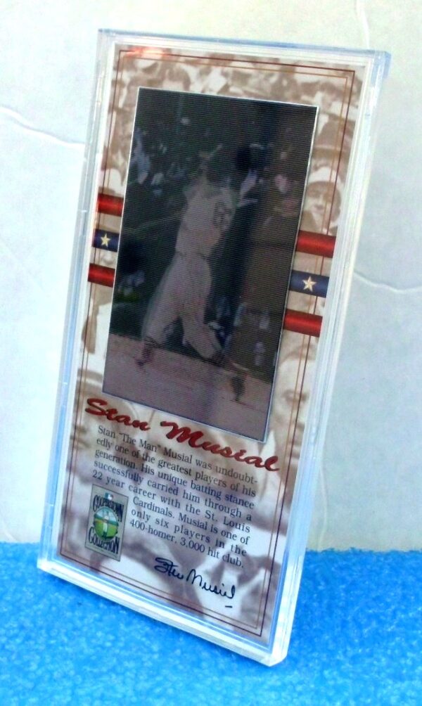 Stan Musial (Authentic Limited Edition Lenticular Cels) (3)