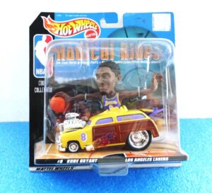 Kobe Bryant (Hot Wheels Radical Rides Lakers) (5)