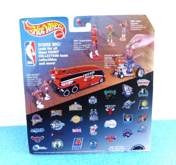 Kobe Bryant (Hot Wheels Radical Rides Lakers) (6)