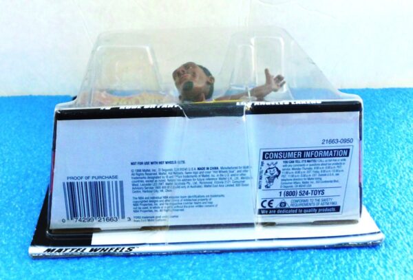 Kobe Bryant (Hot Wheels Radical Rides Lakers) (7)