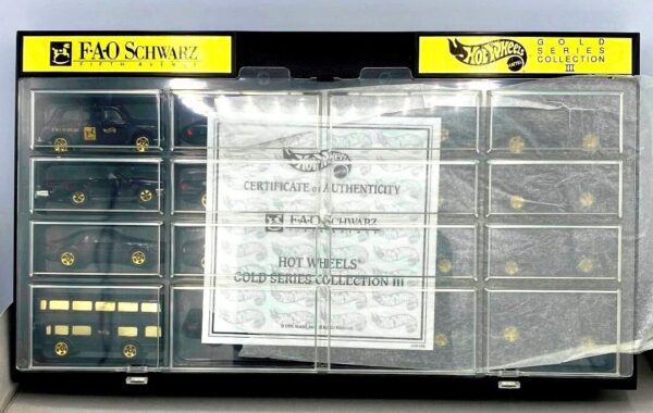 Hotwheels FAO Schwarz (16 Car Gold Series III-1996) (11)