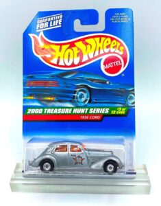 Hotwheels (Treasure Hunt 1936 Cord Super) (14)