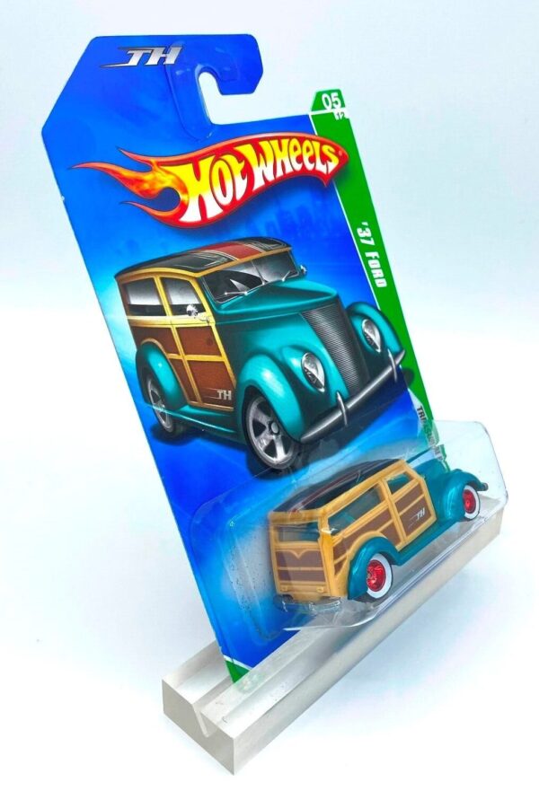 Hotwheels (Treasure Hunt 37 Ford Super) (5) Hotwheels (Treasure Hunt 37 Ford Super) (5)