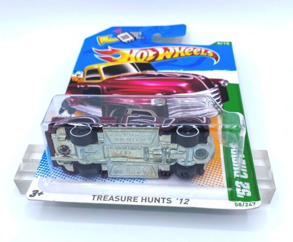 Hotwheels (Treasure Hunt '52 Chevy 2012) (7)