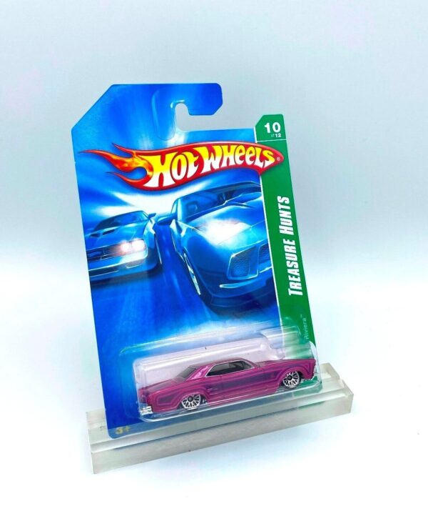 Hotwheels (Treasure Hunt '64 Buick Riviera) (2) Hotwheels (Treasure Hunt '64 Buick Riviera) (2)