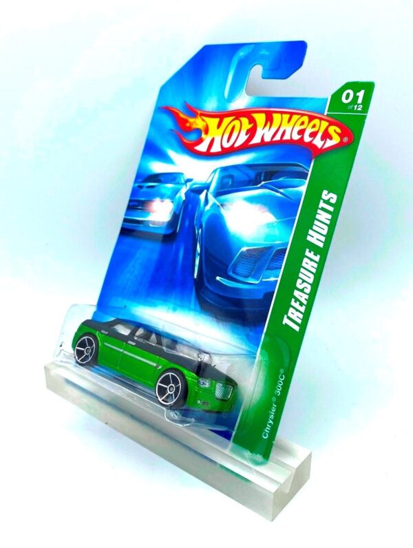 Hotwheels (Treasure Hunt Chrysler 300C 2008) (5) Hotwheels (Treasure Hunt Chrysler 300C 2008) (5)