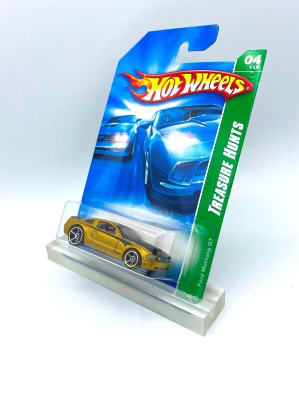 Hotwheels (Treasure Hunt Ford Mustang GT) (6) Hotwheels (Treasure Hunt Ford Mustang GT) (6)