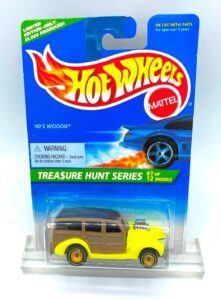 Hotwheels (Treasure Hunt Limited Edition 40's Woodie Super) (1)