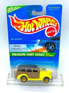 Hotwheels (Treasure Hunt Limited Edition 40's Woodie Super) (1)
