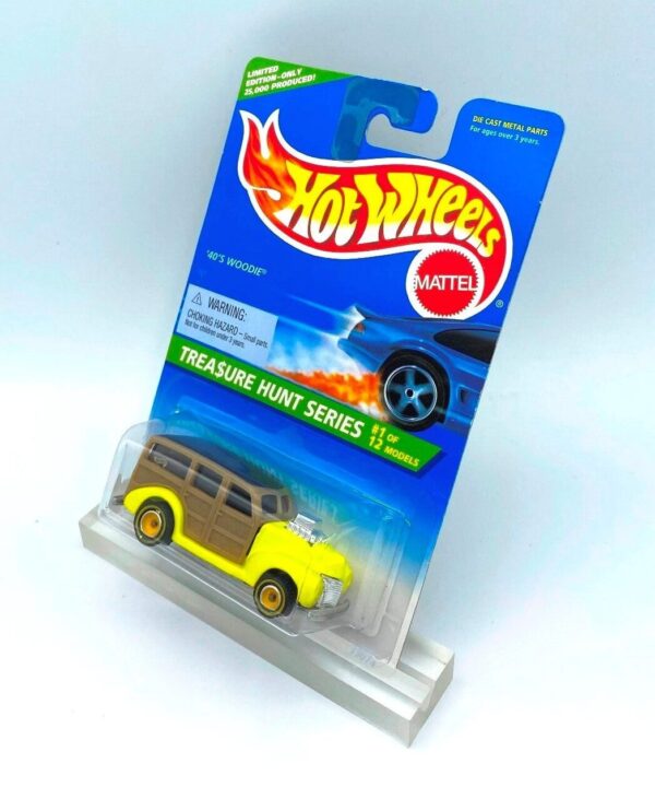 Hotwheels (Treasure Hunt Limited Edition 40's Woodie Super) (2) Hotwheels (Treasure Hunt Limited Edition 40's Woodie Super) (2)