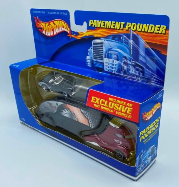 Hotwheels (Treasure Hunt Pavement Pounder & 58 Corvette) (10)