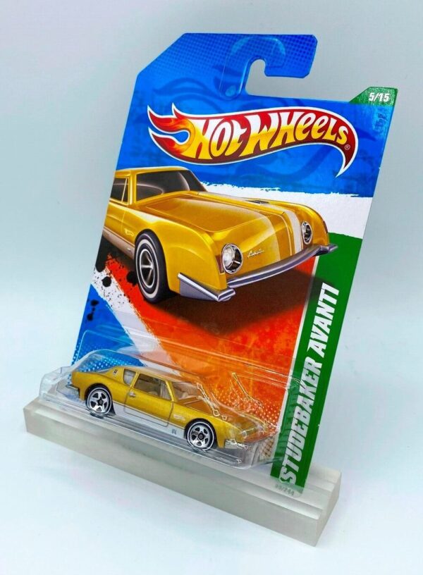 Hotwheels (Treasure Hunt Studebaker Avanti) (5)