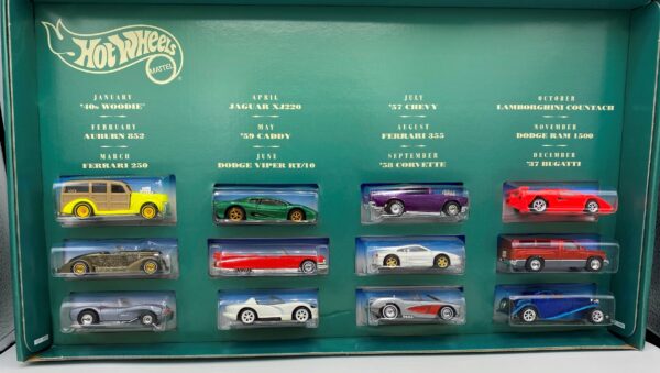 Vintage (1996 Treasure Hunts) Box Set JC Penney (7)