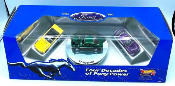 Vintage Four Decades Of Pony Power (3-Car Set) (3)