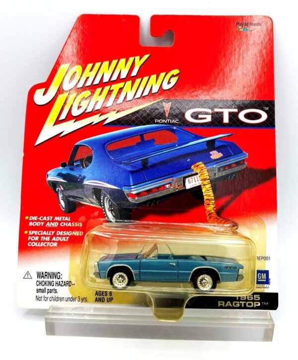 Vintage 1965 Ragtop GTO (Series-01) (1) Vintage 1965 Ragtop GTO (Series-01) (1)