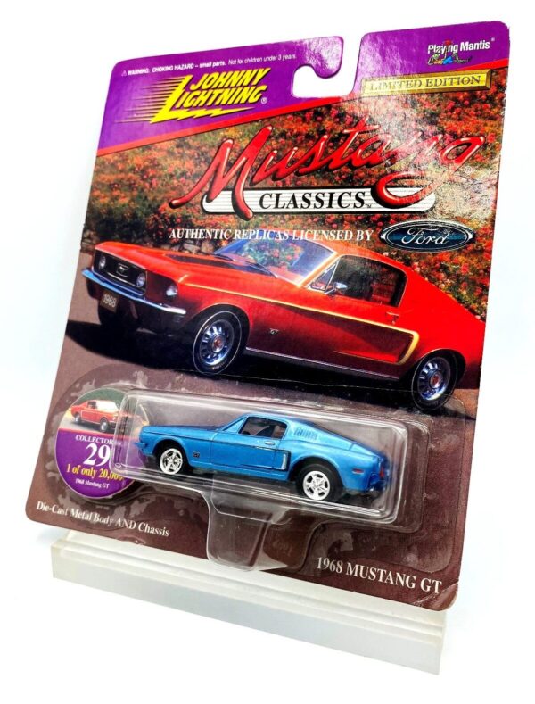 Vintage 1968 Mustang GT Blue (6) Vintage 1968 Mustang GT Blue (6)