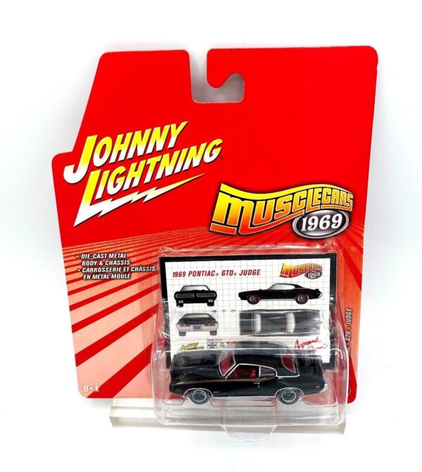 Vintage 1969 Pontiac GTO Judge Black (3)