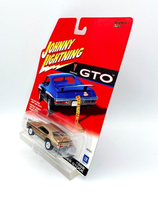 Vintage 1969 Super Stock GTO (Series-02) (6) Vintage 1969 Super Stock GTO (Series-02) (6)