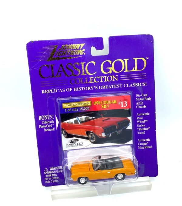 Vintage 1970 Cougar XR-7 (Orange) (9)