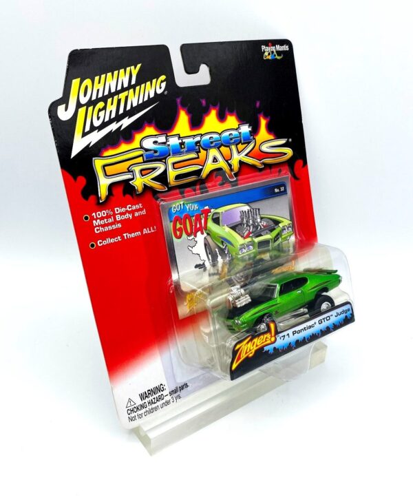 Vintage '71 Pontiac GTO Judge (5)