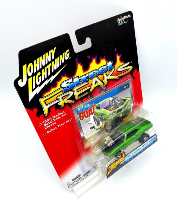 Vintage '71 Pontiac GTO Judge (6)