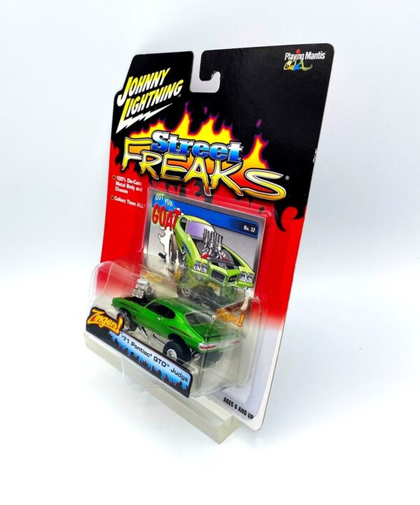 Vintage '71 Pontiac GTO Judge (8)