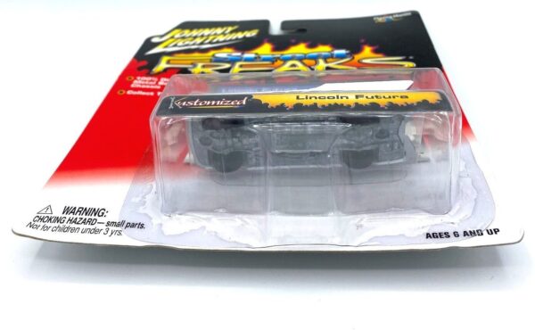 Vintage Lincoln Futura (11)