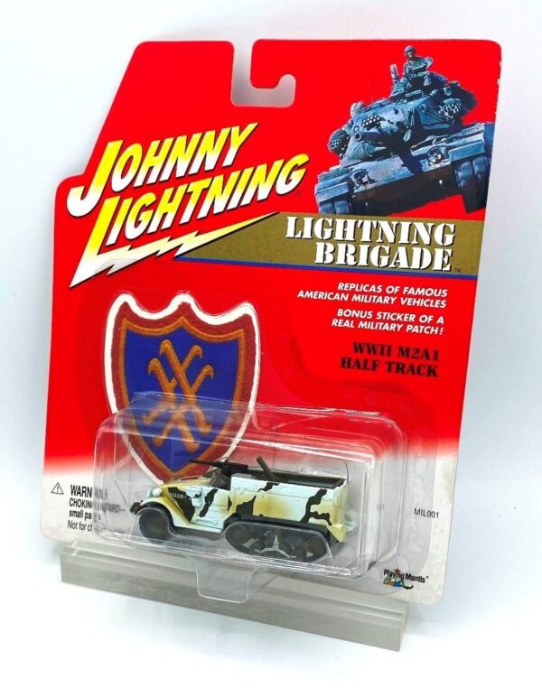 Vintage WWII M2A1 Half Track (4)