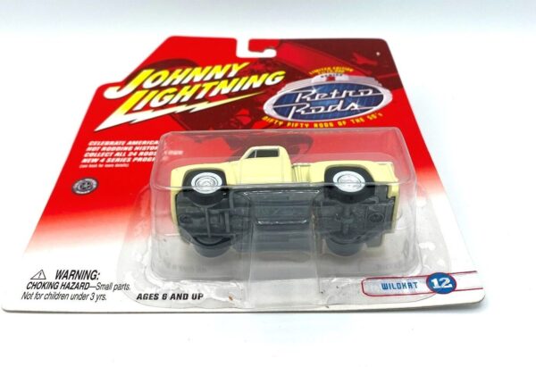 Vintage Wildkat Pickup Truck (10) Vintage Wildkat Pickup Truck (10)